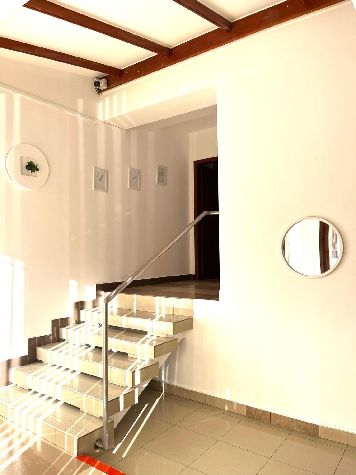 Cozy Hideout - Condo Hotel Тімішоара Екстер'єр фото