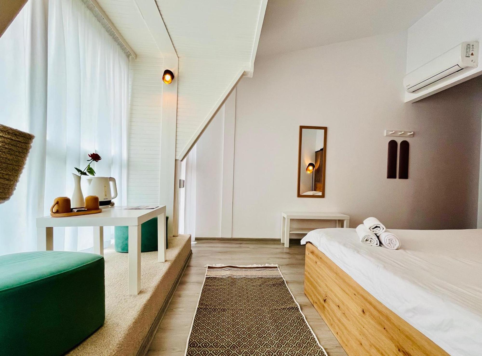 Cozy Hideout - Condo Hotel Тімішоара Екстер'єр фото