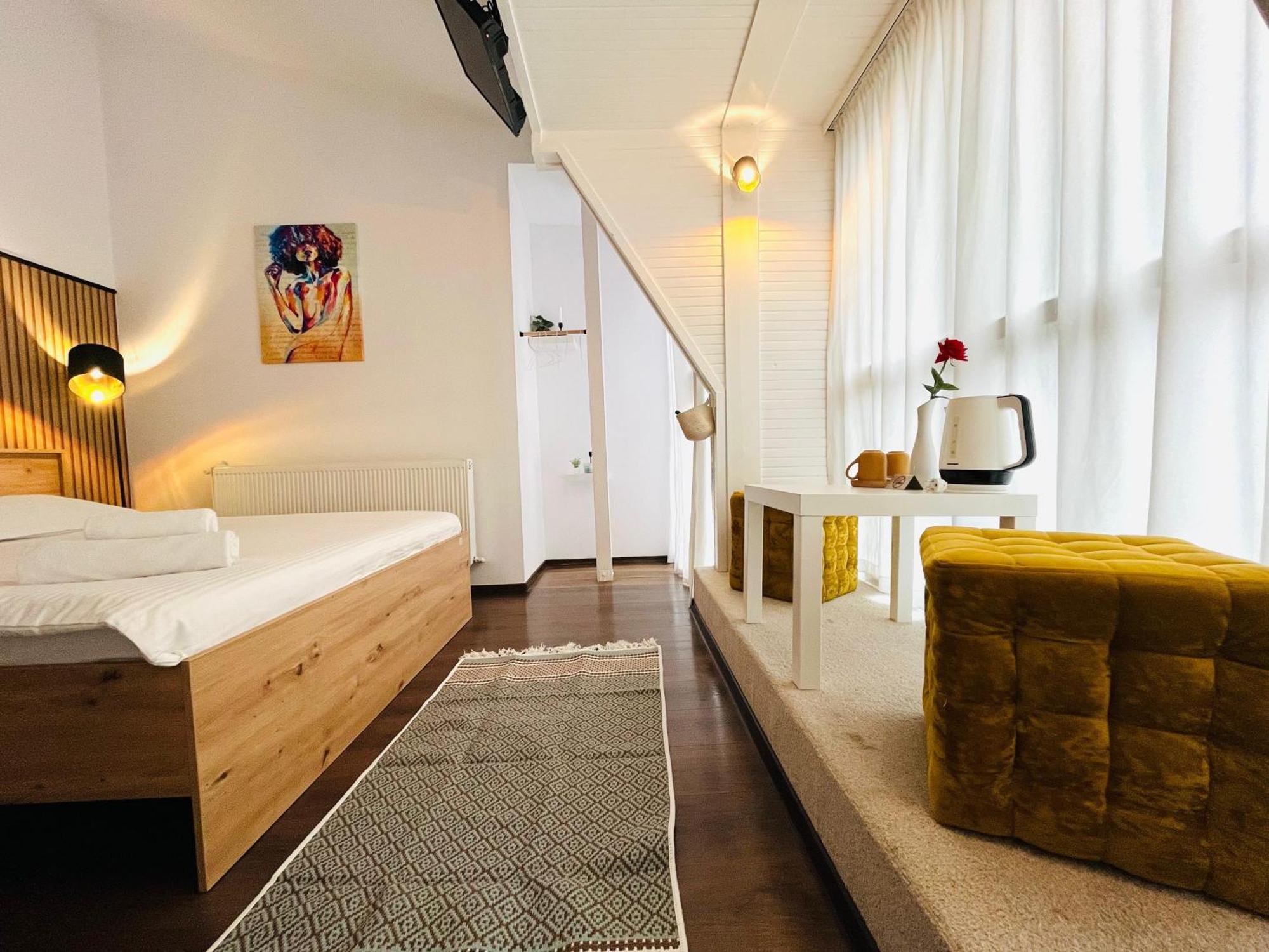 Cozy Hideout - Condo Hotel Тімішоара Екстер'єр фото